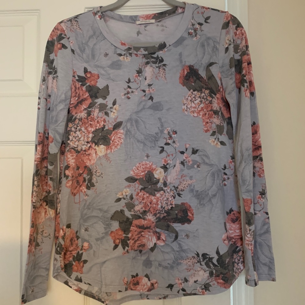 Gray Floral Long Sleeve Top
